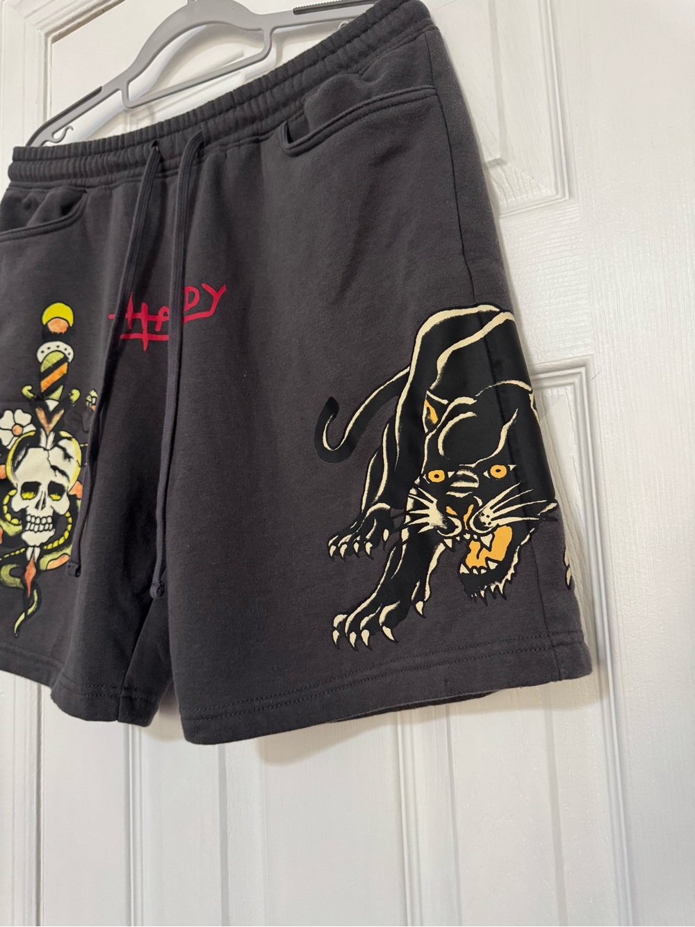Ed Hardy Panther Skull Graphic Sweat Shorts Men’s Medium - Picture 2 of 4